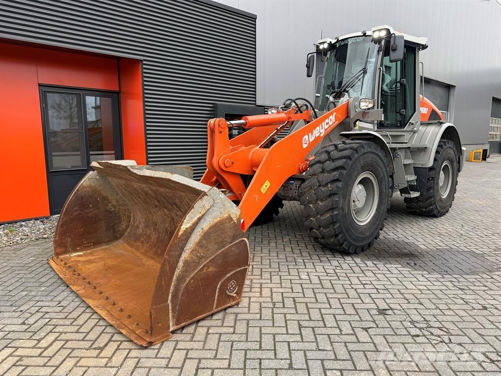 Atlas AR 680 - 990 hours Tekerlekli yükleyiciler