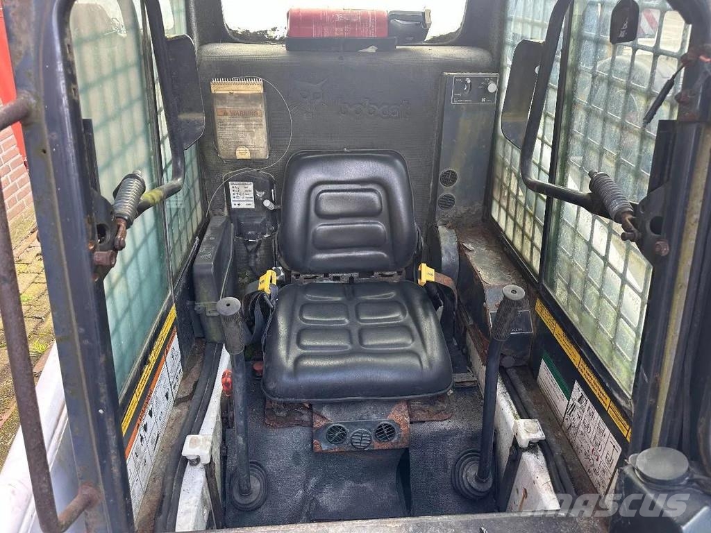 Bobcat 553 Φορτωτές με λάστιχα (Τροχοφόροι)