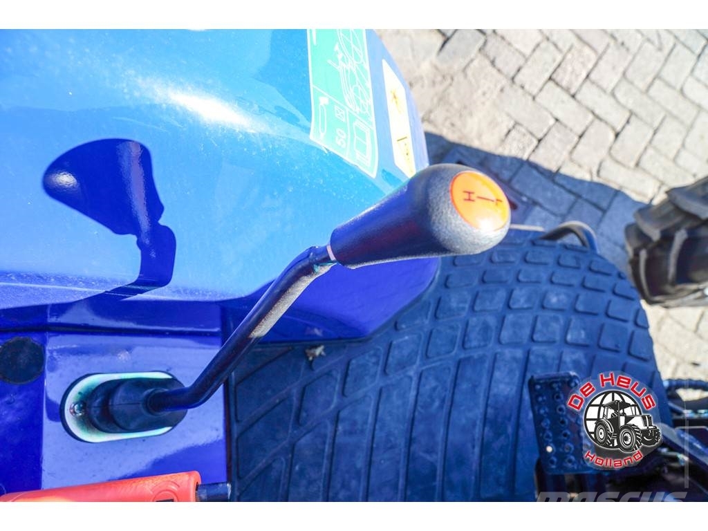 Lovol M404R Trattori