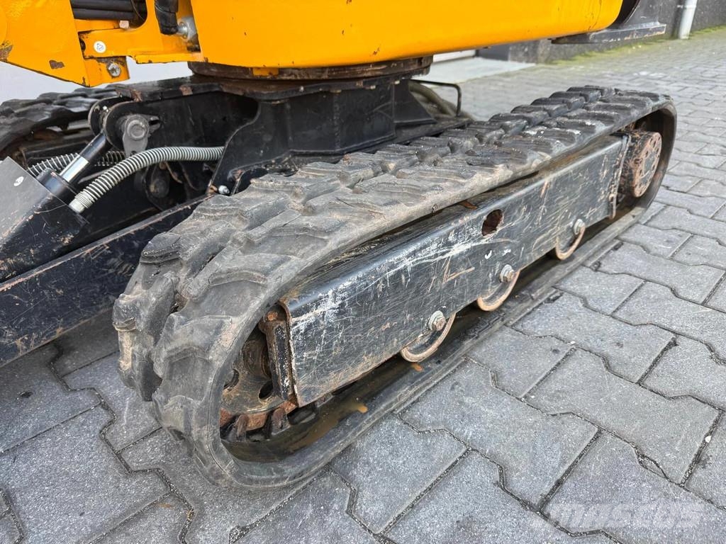 JCB 8010CT Mini bagri <7t