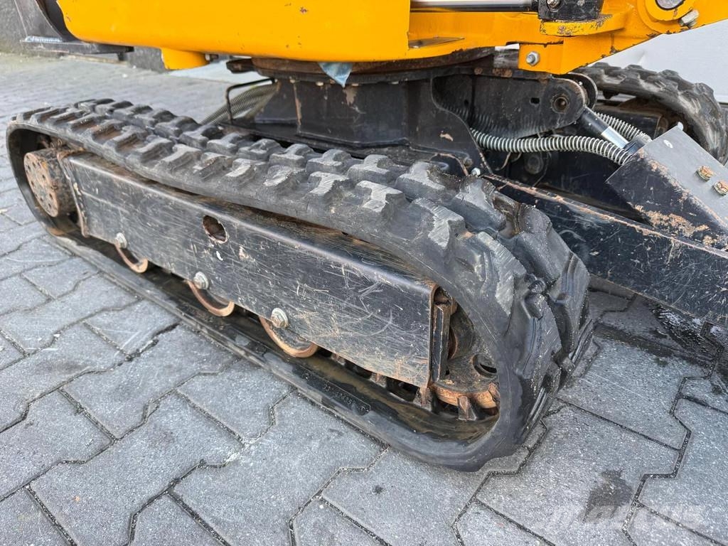 JCB 8010CT Mini bagri <7t