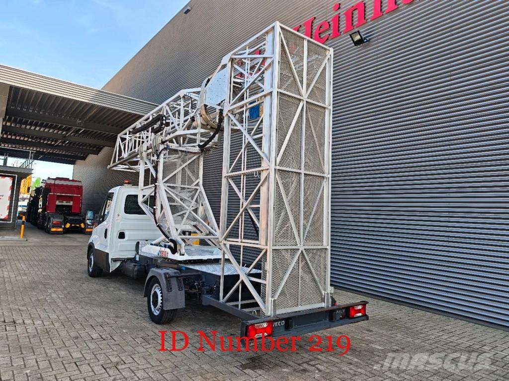 Iveco Daily 35-160 Barin ABC 60/L Bridge Control Inspect المنصات الهوائية المثبتة على شاحنة