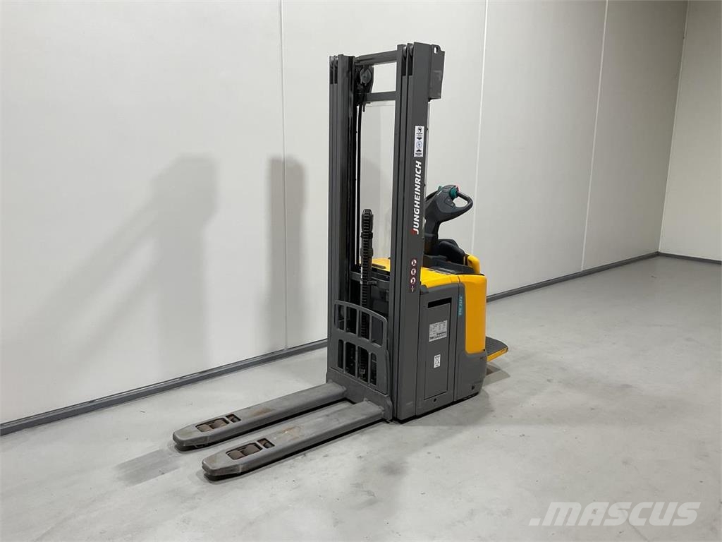 Jungheinrich ERC 216Z Selbstfahrstapler