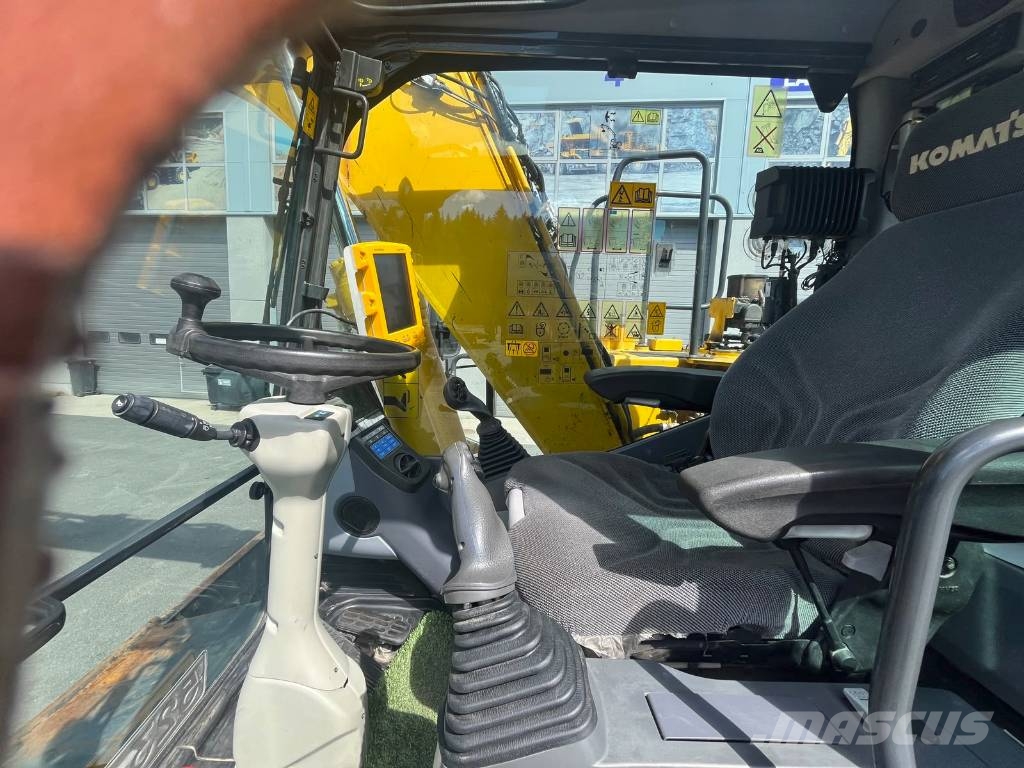 Komatsu PW 148-8 حفارات بعجل
