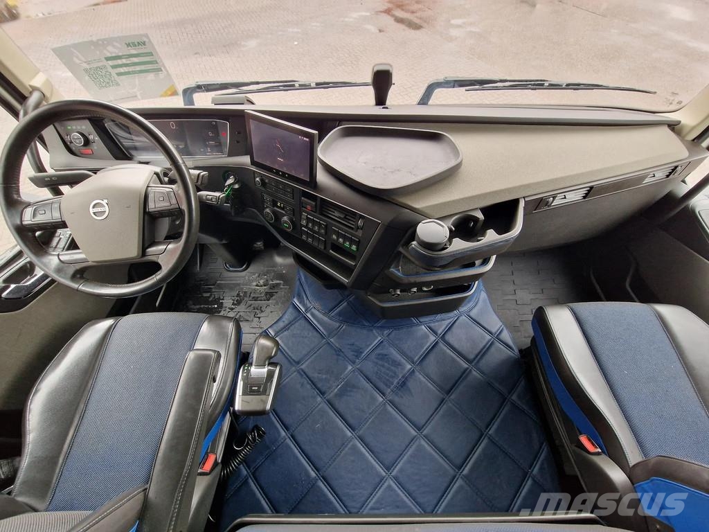 Volvo FH 13.460 Globetrotter XL 6x2 - Full spoiler - Fac 트랙터 유닛