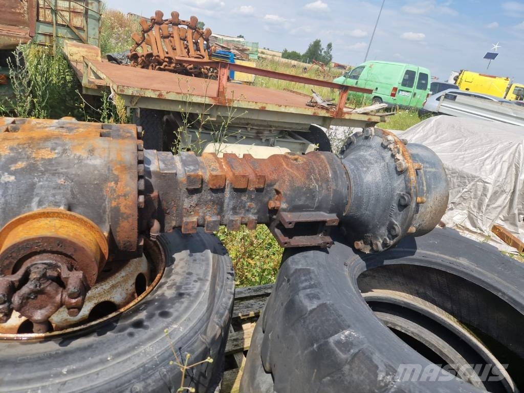 Ponsse ergo NAF PO 67 1 przednia oś 底盤和懸架