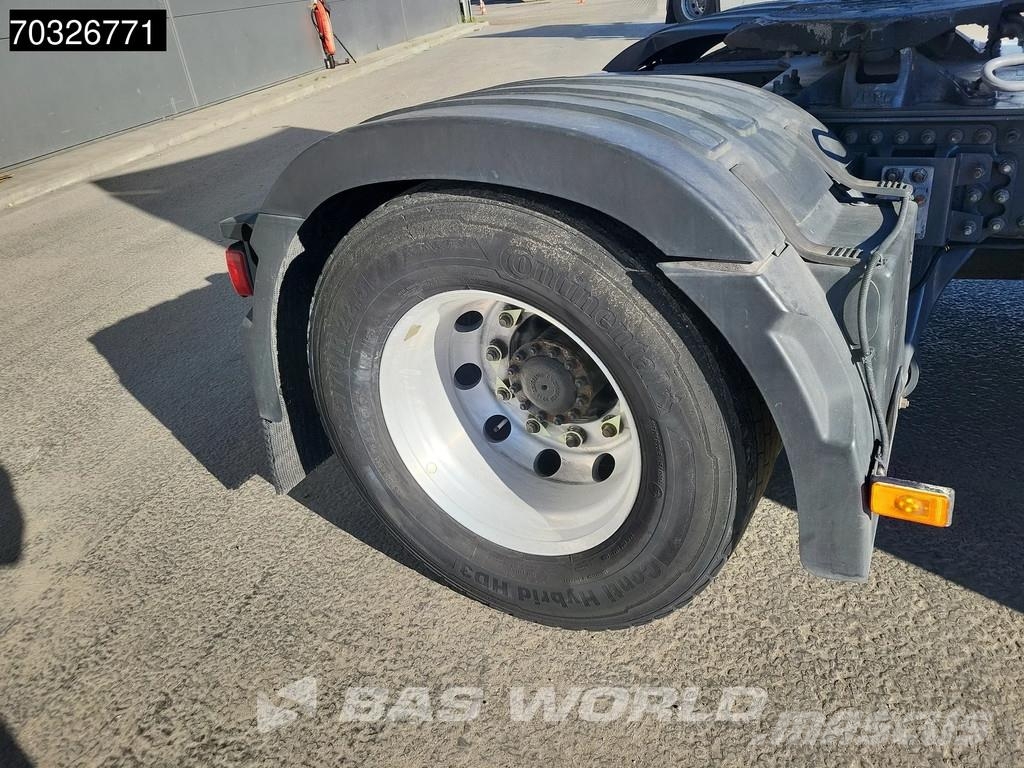 Renault T 460 4X2 SleeperCab Standklima ACC PTO Alcoa's Sadulveokid