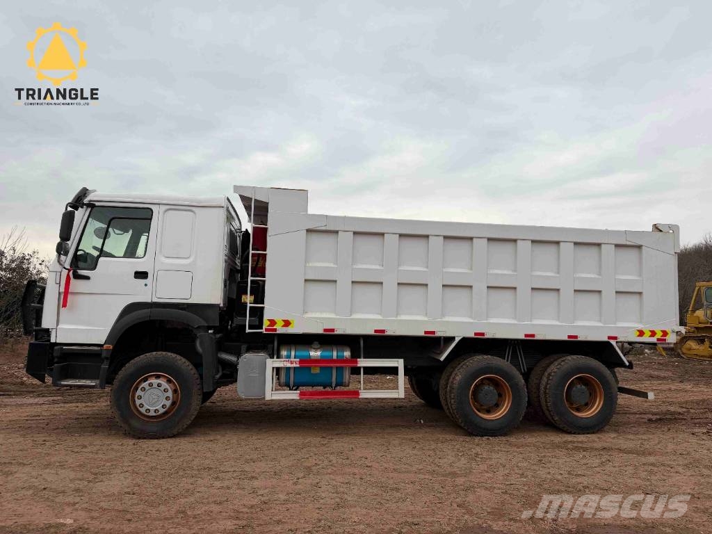 Sinotruk HOWO ダンプ