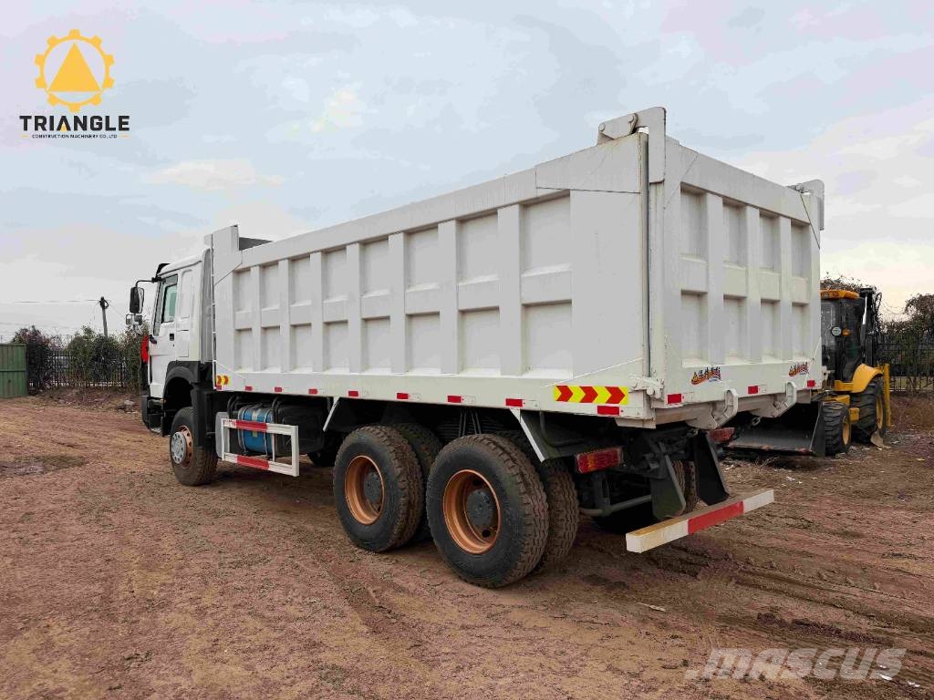Sinotruk HOWO ダンプ