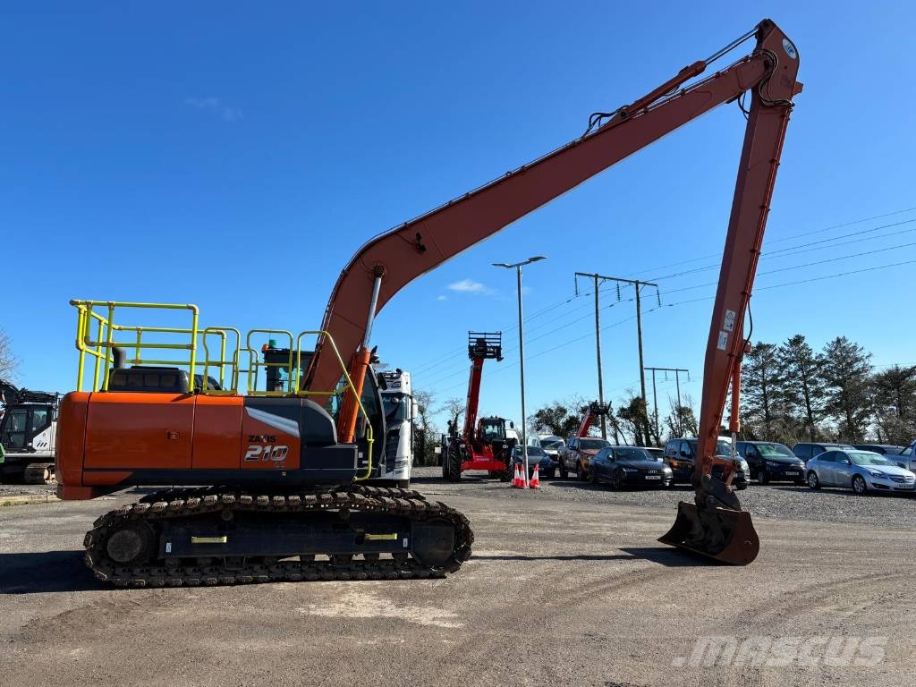 Hitachi ZX210 SLF-7 Kāpurķēžu ekskavatori