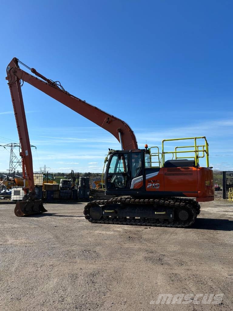Hitachi ZX210 SLF-7 Kāpurķēžu ekskavatori