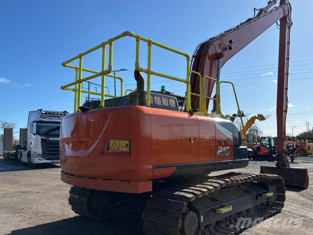 Hitachi ZX210 SLF-7 Kāpurķēžu ekskavatori