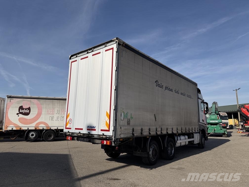 Mercedes-Benz Actros VIN 404 086 Kamioni sa ciradom