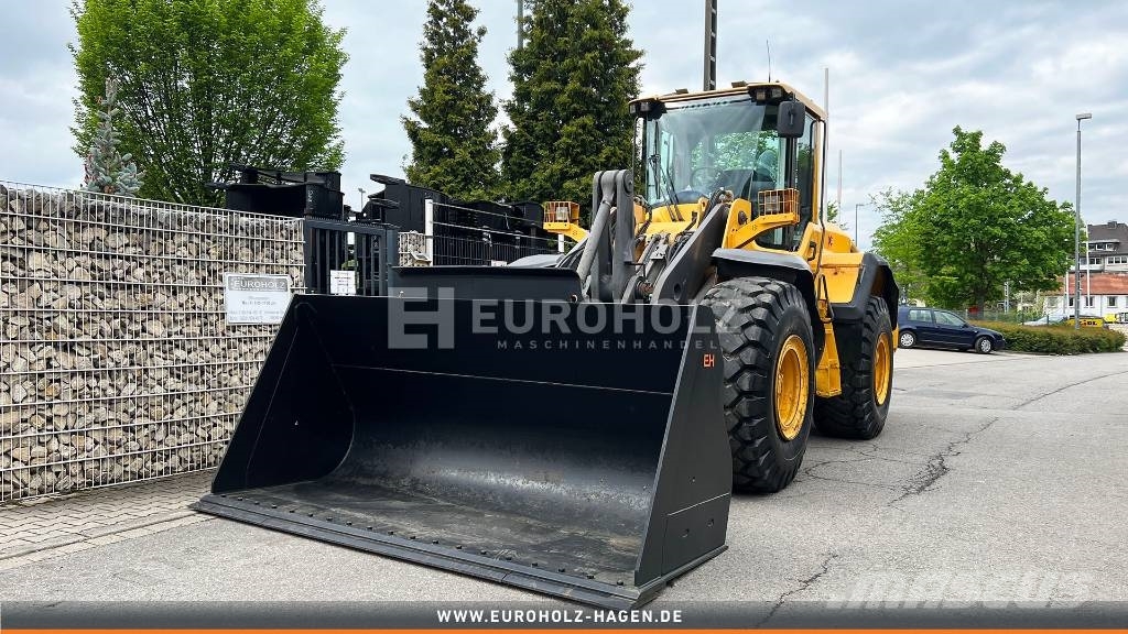 Volvo L 120 G mit Klima und SW, Reifen und Schaufel Neu 轮式装载机