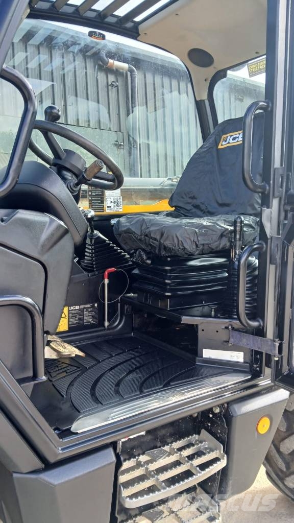 JCB 535-125 Телескопические погрузчики