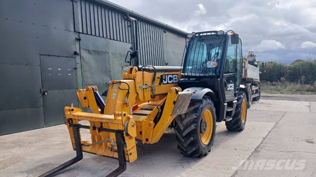 JCB 535-125 Телескопические погрузчики