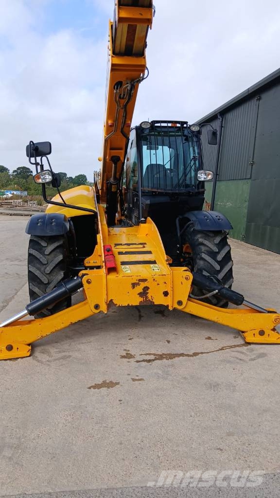 JCB 535-125 Teleskooplaadurid