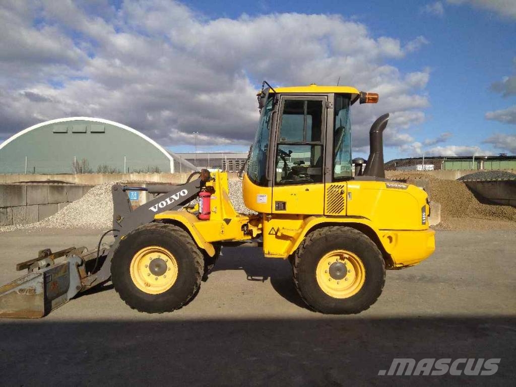 Volvo L 35 G 轮式装载机