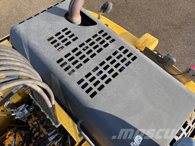 Komatsu PW 160 ES-7K Excavadoras de ruedas