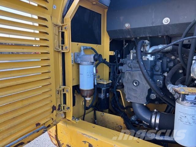Komatsu PW 160 ES-7K Excavadoras de ruedas