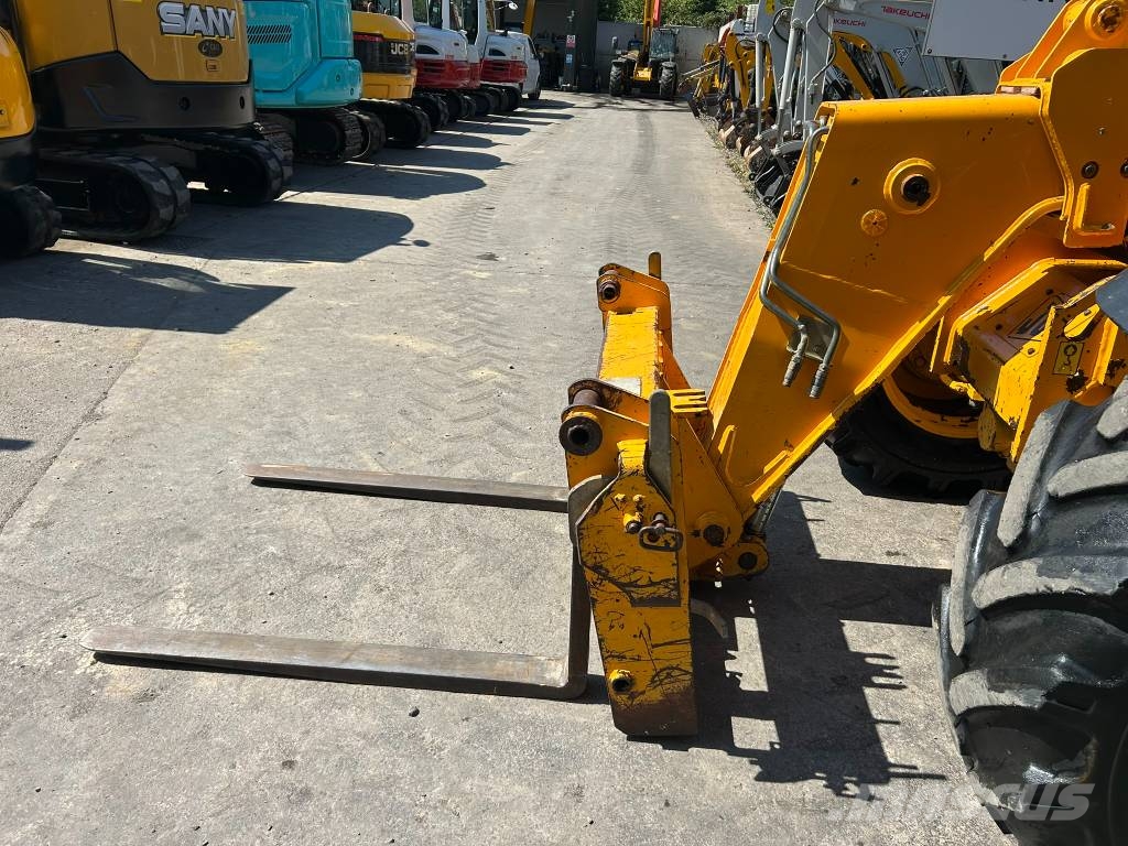 JCB 535-95 Teleskopiniai krautuvai