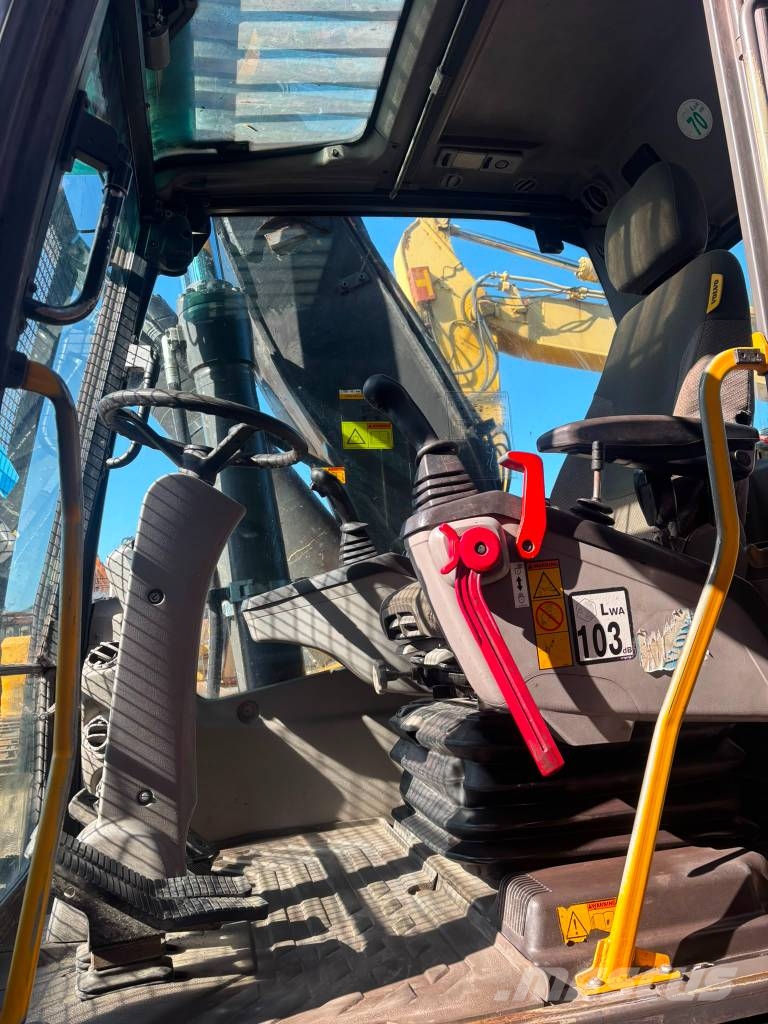 Volvo EW 210 C Bagri na kolesih