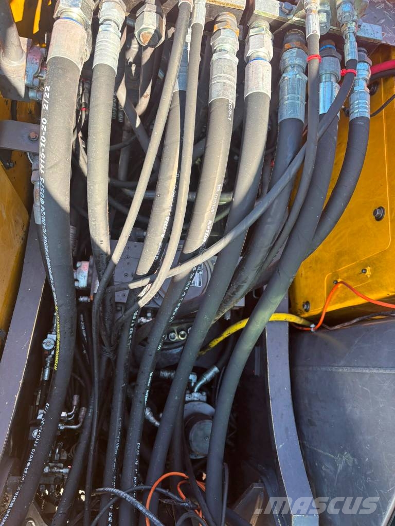 Volvo EW 210 C Bagri na kolesih