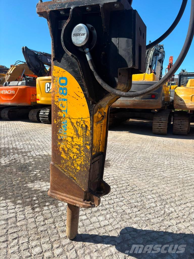 Volvo EW 210 C Bagri na kolesih