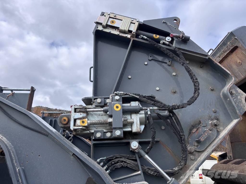 Rubble Master RM 100GO! Mobile crushers