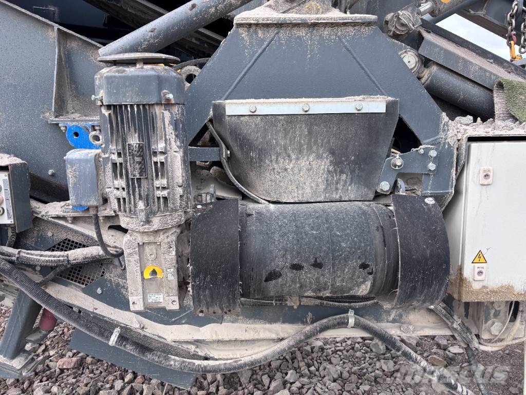 Rubble Master RM 100GO! Mobile crushers