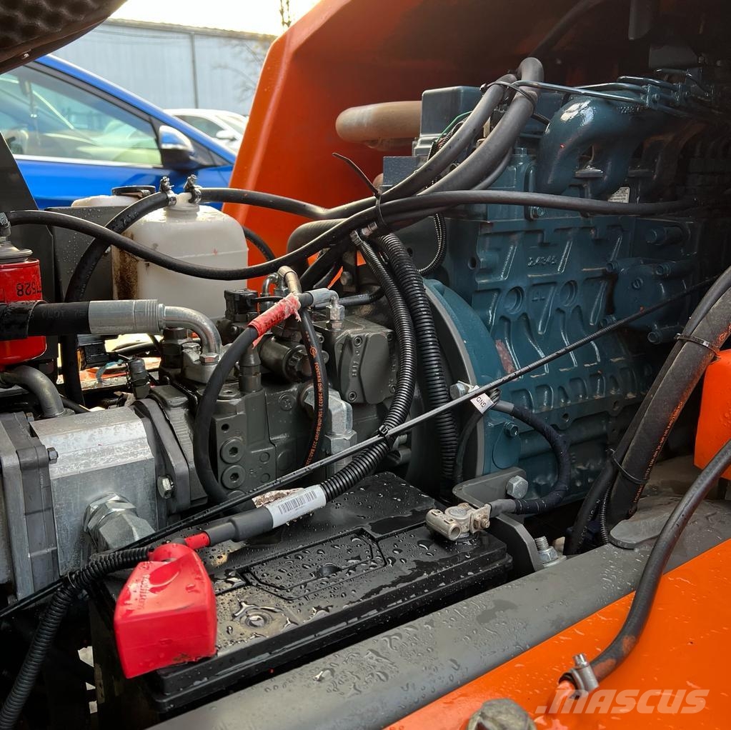Ausa [DISCOUNT-SALE] C300H 4x4 *Like New* Off Road // K Four-way truck