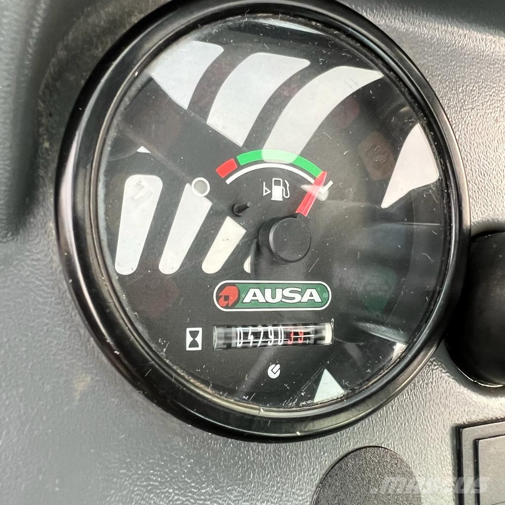 Ausa [LOW-PRICE] C300H 4x4 *Like New* Off Road // Kubot 4 vías o cuatro caminos