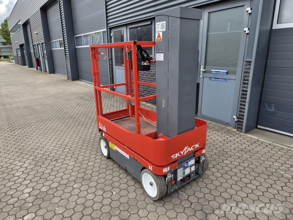 SkyJack SJ 16 Andere Arbeitsbühnen