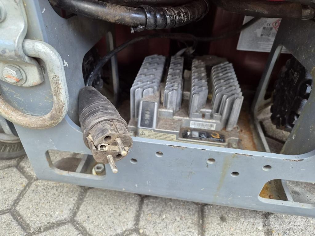 SkyJack SJ 16 Andere Arbeitsbühnen