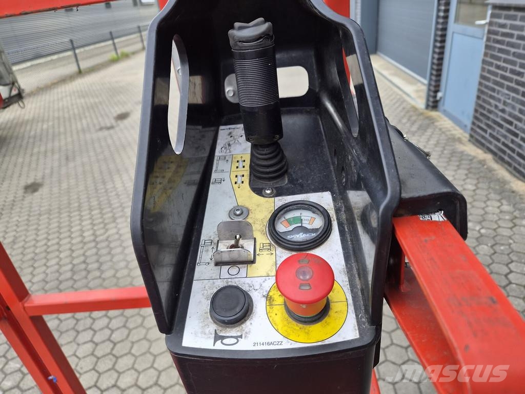 SkyJack SJ 16 Andere Arbeitsbühnen