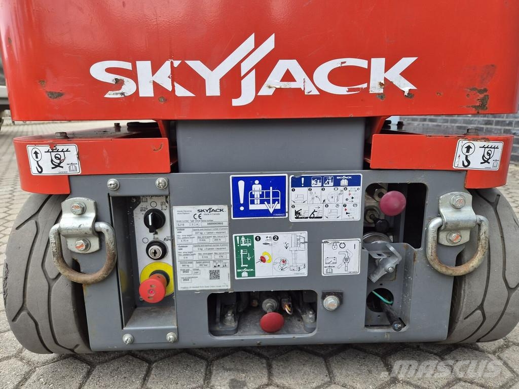 SkyJack SJ 16 Andere Arbeitsbühnen