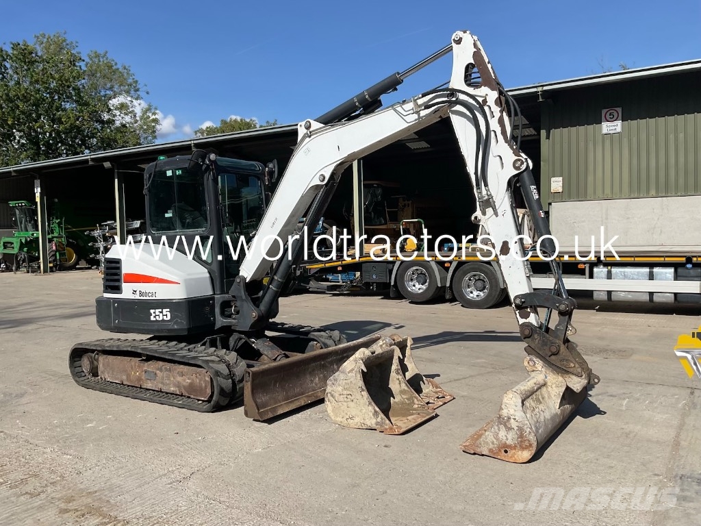 Bobcat E 55 Mini bagri <7t