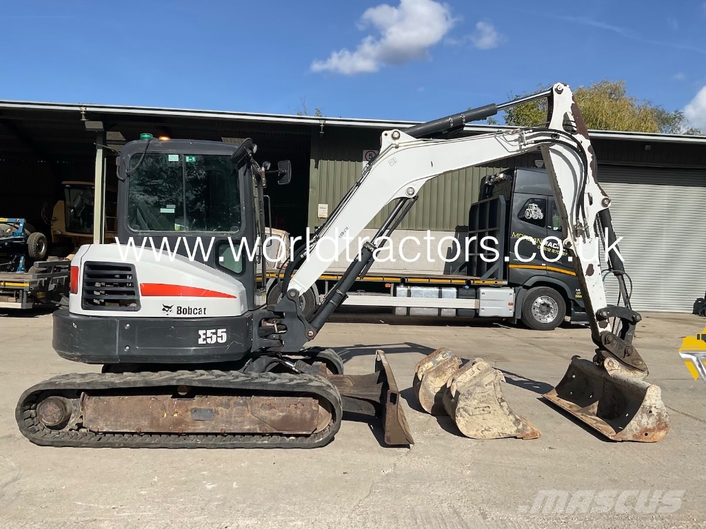 Bobcat E 55 Mini bagri <7t