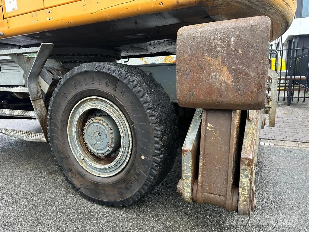 Liebherr LH50 Bagri za prekladanje primarnih/sekundarnih surovin