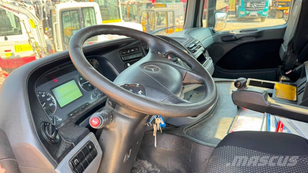 Mercedes-Benz ACTROS 2541 6x2 HOOKLIFT TRUCK - PK16001 K 8M Camiones bañeras basculantes o volquetes