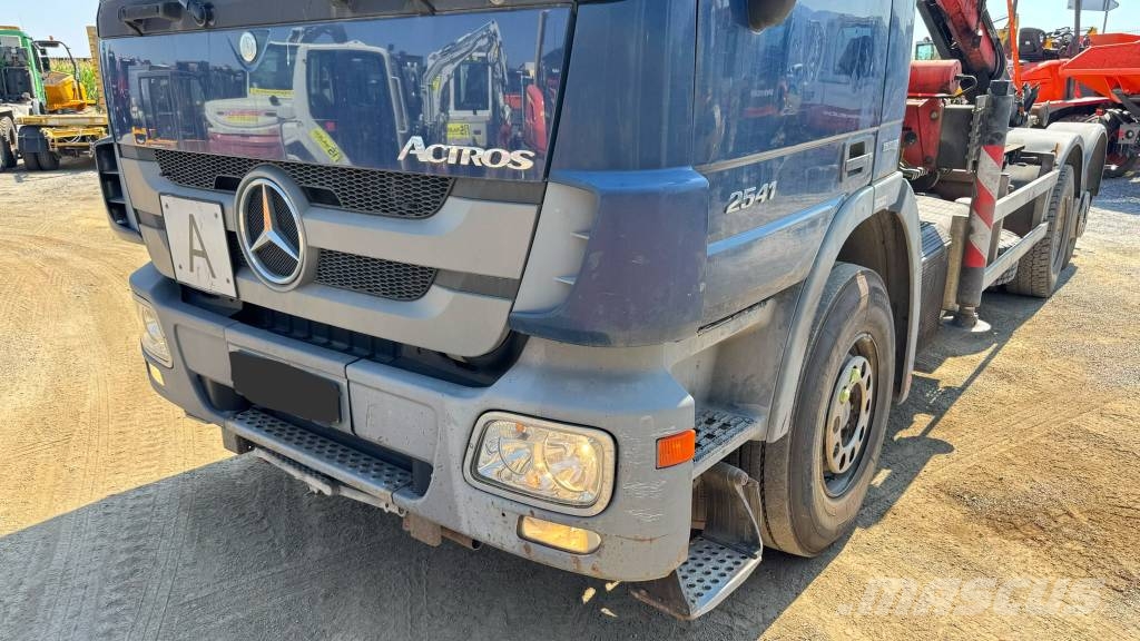 Mercedes-Benz ACTROS 2541 6x2 HOOKLIFT TRUCK - PK16001 K 8M Camiones bañeras basculantes o volquetes