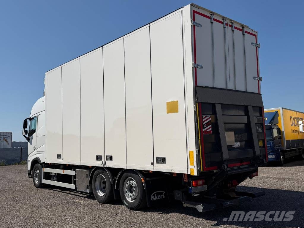 Volvo FH 500 Serie 4860 Camiones caja cerrada