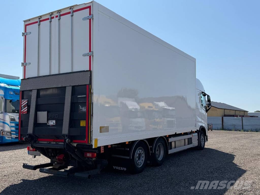 Volvo FH 500 Serie 4860 Camiones caja cerrada