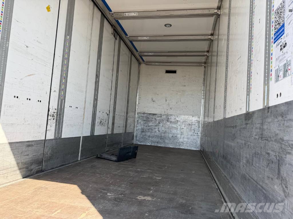 Volvo FH 500 Serie 4860 Camiones caja cerrada