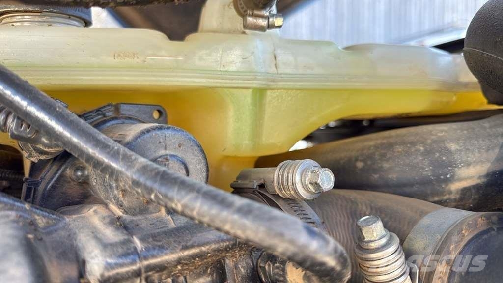 New Holland T3.80F 0 トラクター