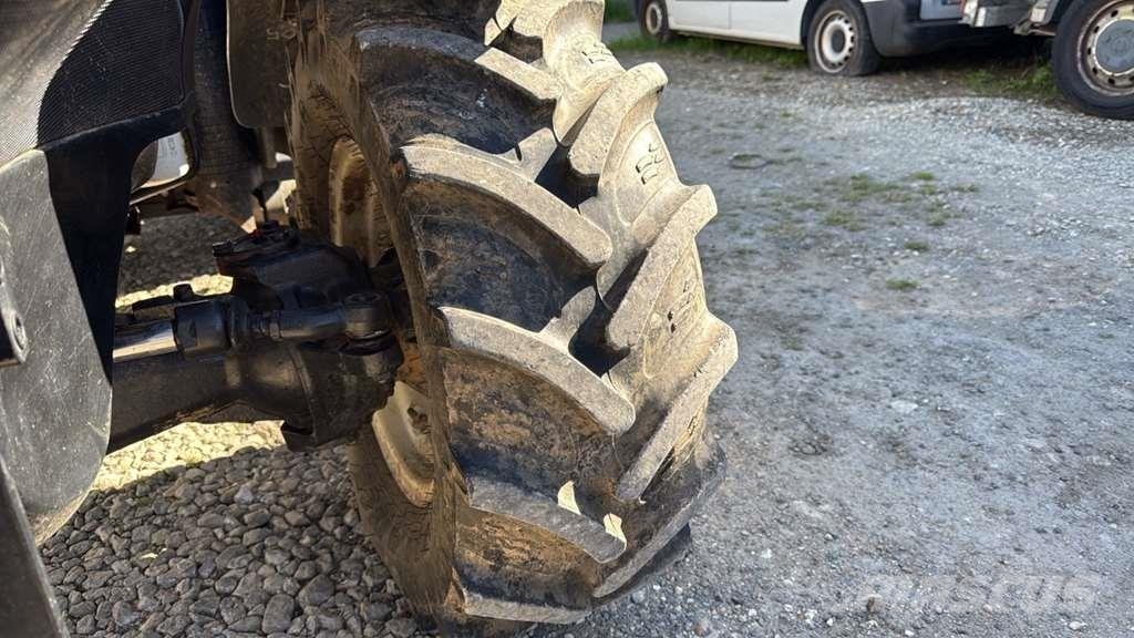 New Holland T3.80F 0 トラクター