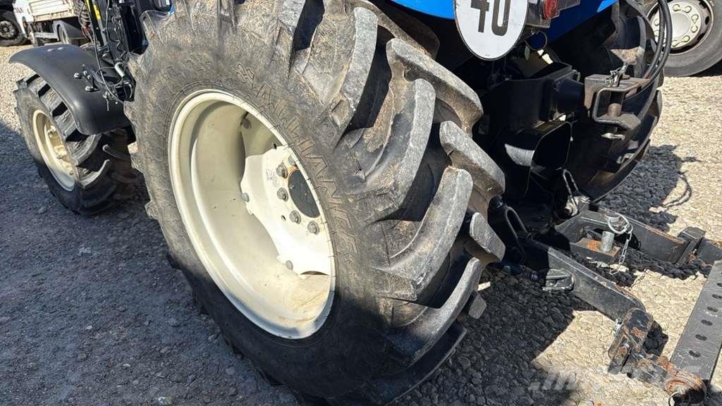 New Holland T3.80F 0 トラクター