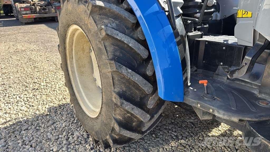 New Holland T3.80F 0 トラクター