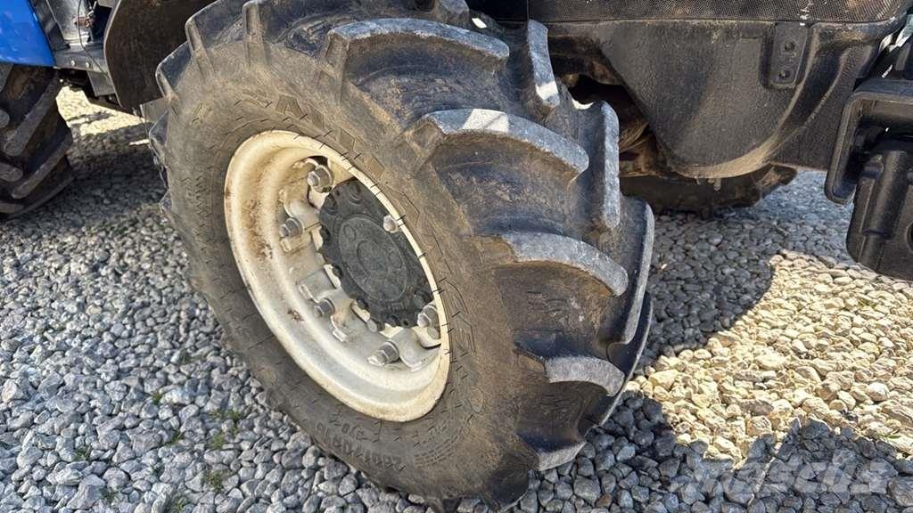 New Holland T3.80F 0 トラクター