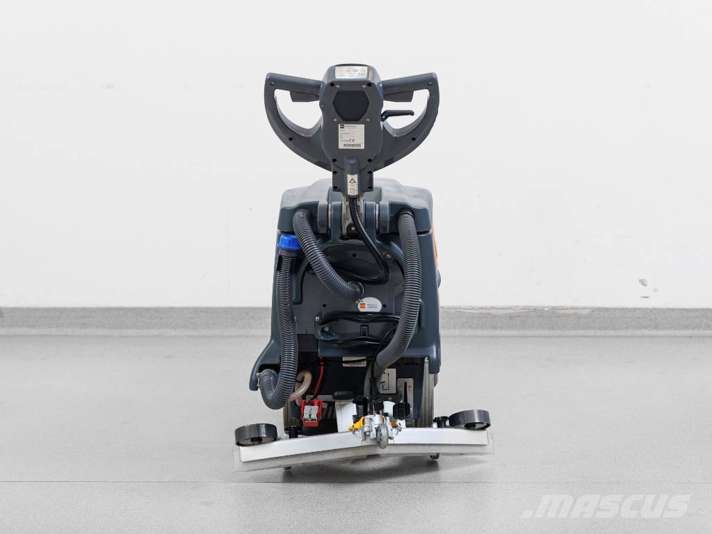Taski Swingo 455 B NEW BATTERIES مجففات الغسيل